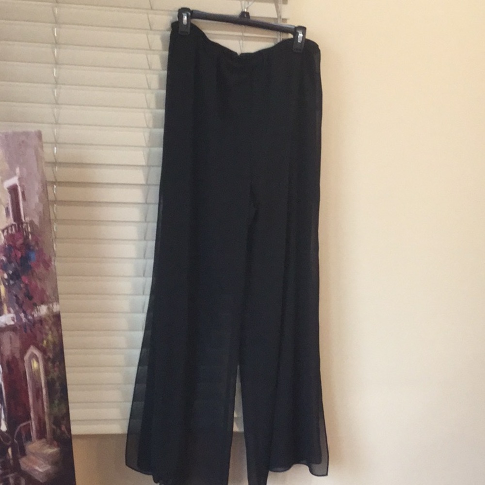 Woman’s evening pants